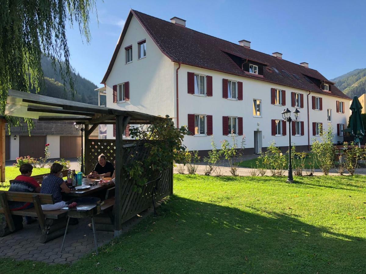 Apartmenthaus Pastner Am Teich Übelbach Zewnętrze zdjęcie